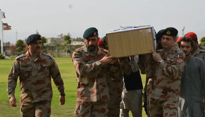 تربت میں دہشتگردانہ حملے میں شہید ہونے والے سپاہی کی نماز جنازہ ادا