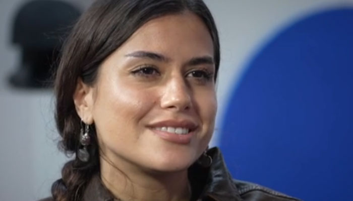 کیا فلسطینی چیریٹی گانا "لوری" برطانیہ کا کرسمس نمبر ون بن سکتا ہے؟