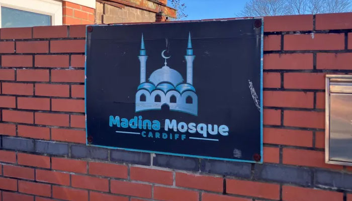 کارڈف میں مسجد اور یہودی قبرستان پر حملے کی منصوبہ بندی، دو نوجوانوں پر دہشت گردی کے الزامات