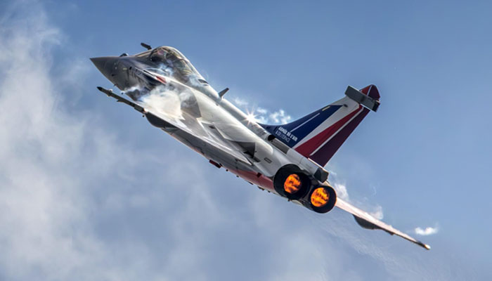 رافیل طیارے نے یو اے ای کی طرف بڑھتے ایرانی ڈرونز مار گرائے، فرانس